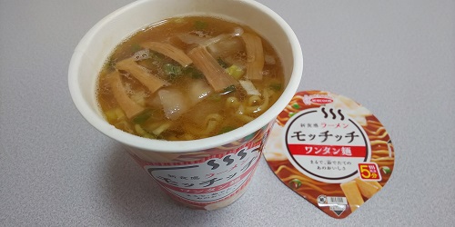 『ラーメンモッチッチ ワンタン麺』