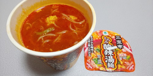 『三宝亭東京ラボ とろみ酸辣湯麺』