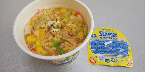 『カップヌードル レモンシーフードヌードル』