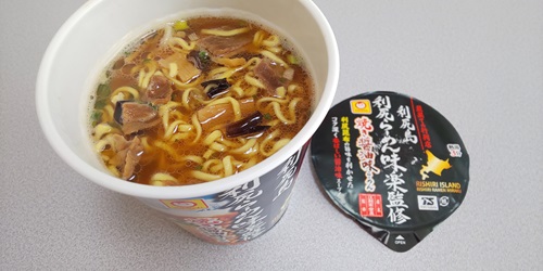 『利尻らーめん味楽監修 焼き醤油ラーメン』