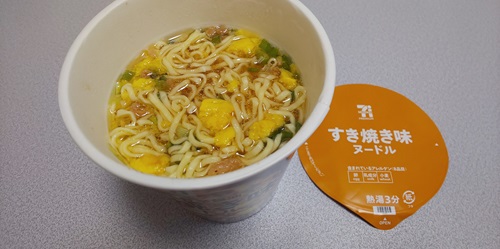 『すき焼き味ヌードル』