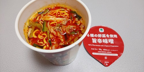 『６種の野菜使用 旨辛味噌』