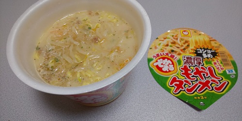 『でかまる 濃厚もやしタンメン コショー多め』