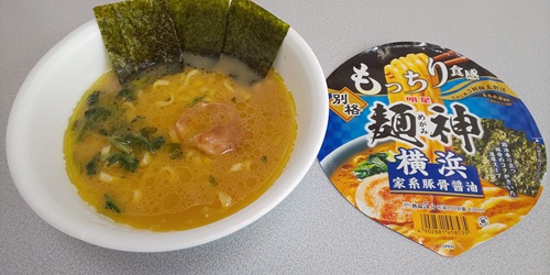 『別格麺神 横浜家系豚骨醤油』