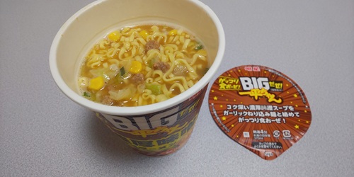 『BIGだぜ！一平ちゃん 濃厚味噌ラーメン』