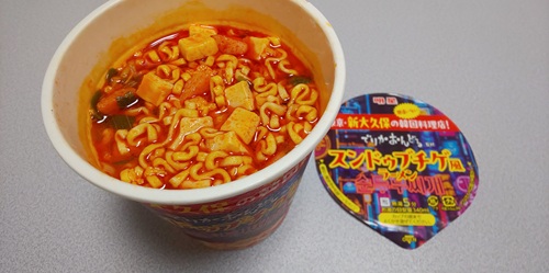 『でりかおんどる監修 スンドゥブチゲ風ラーメン』