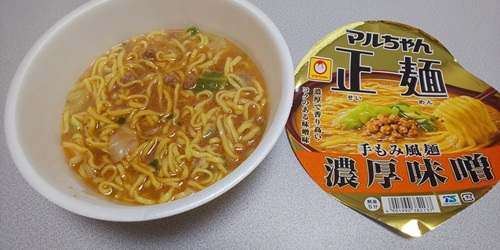 『マルちゃん正麺 カップ 濃厚味噌』