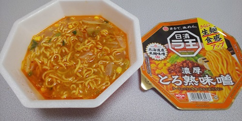 『日清ラ王 とろ熟味噌』