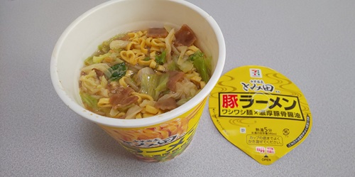 『セブンプレミアム 中華蕎麦とみ田監修 豚ラーメン』