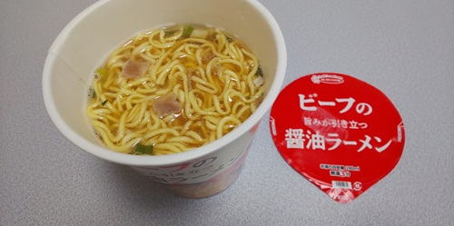 『ビーフの旨みが引き立つ醤油ラーメン』